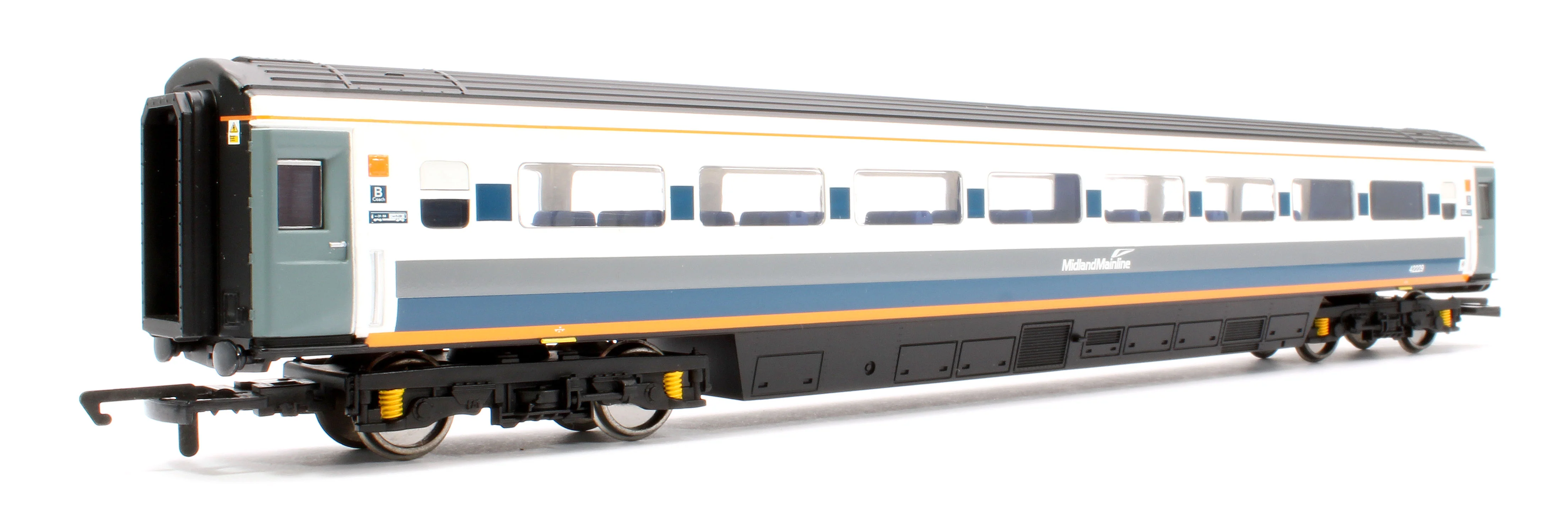Pre-Owned Midland Mainline MK3 Standard Class Open Coach No.42229 - Image 3