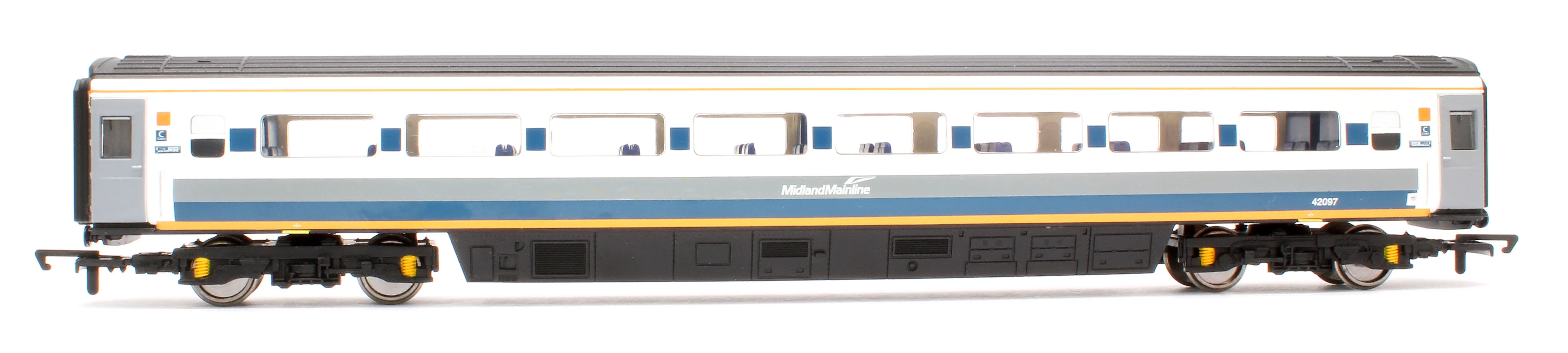 Pre-Owned Midland Mainline MK3 Standard Class Open Coach No.42097 - Image 2