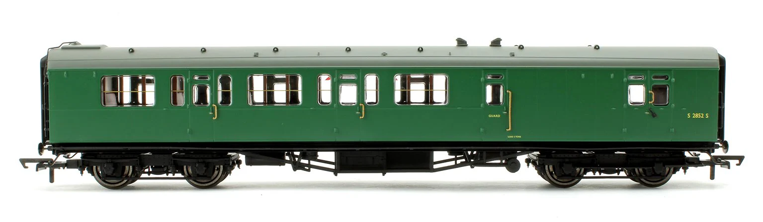 BR 59' Bulleid Suburban Corridor Brake Third Coach S2852S - Image 3