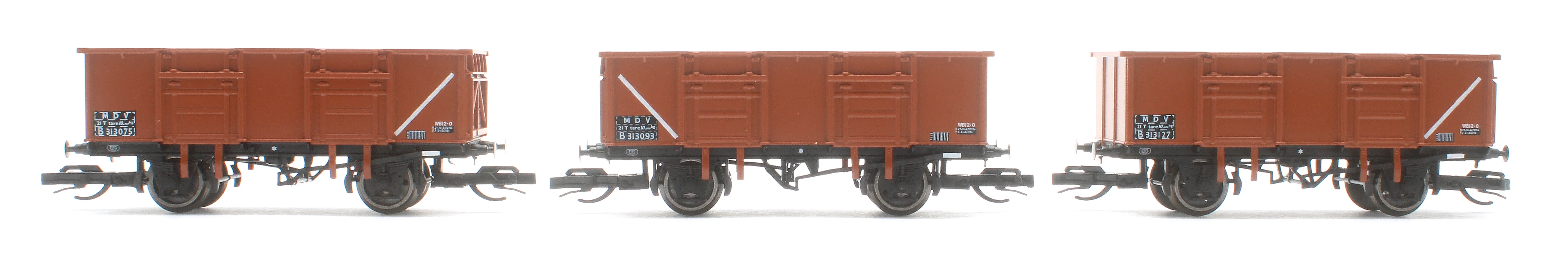 BR 21T Mineral wagon 313093, 313075 & 313127 Triple Pack - Image 2