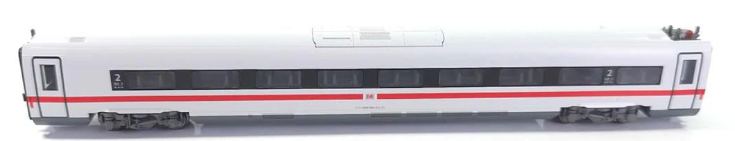 10-017 DBAG BR412 ICE4 Red/Green Stripe Train Set - Image 5