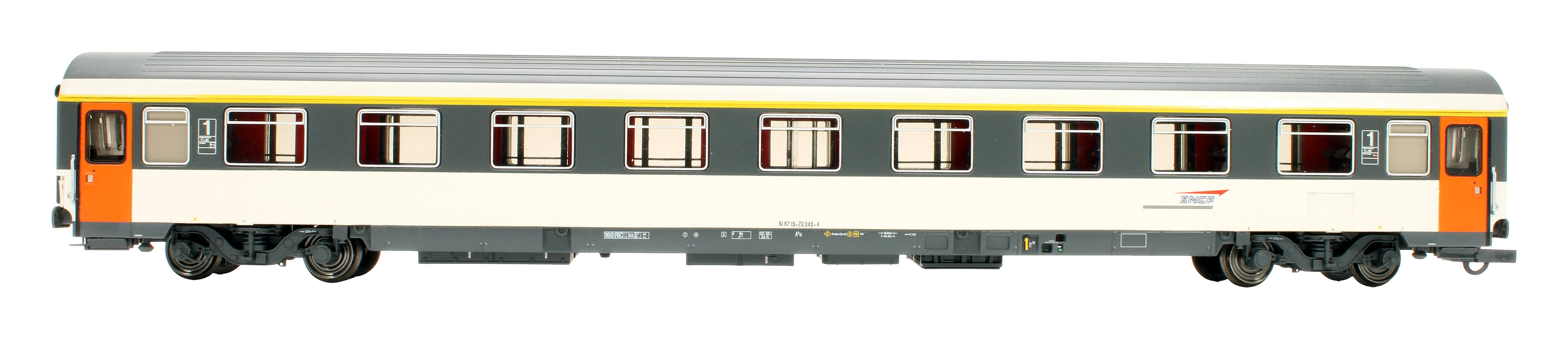 Pre-Owned 40357 SNCF 1st Class Coach '61 87 19-70 949-4' - Image 3