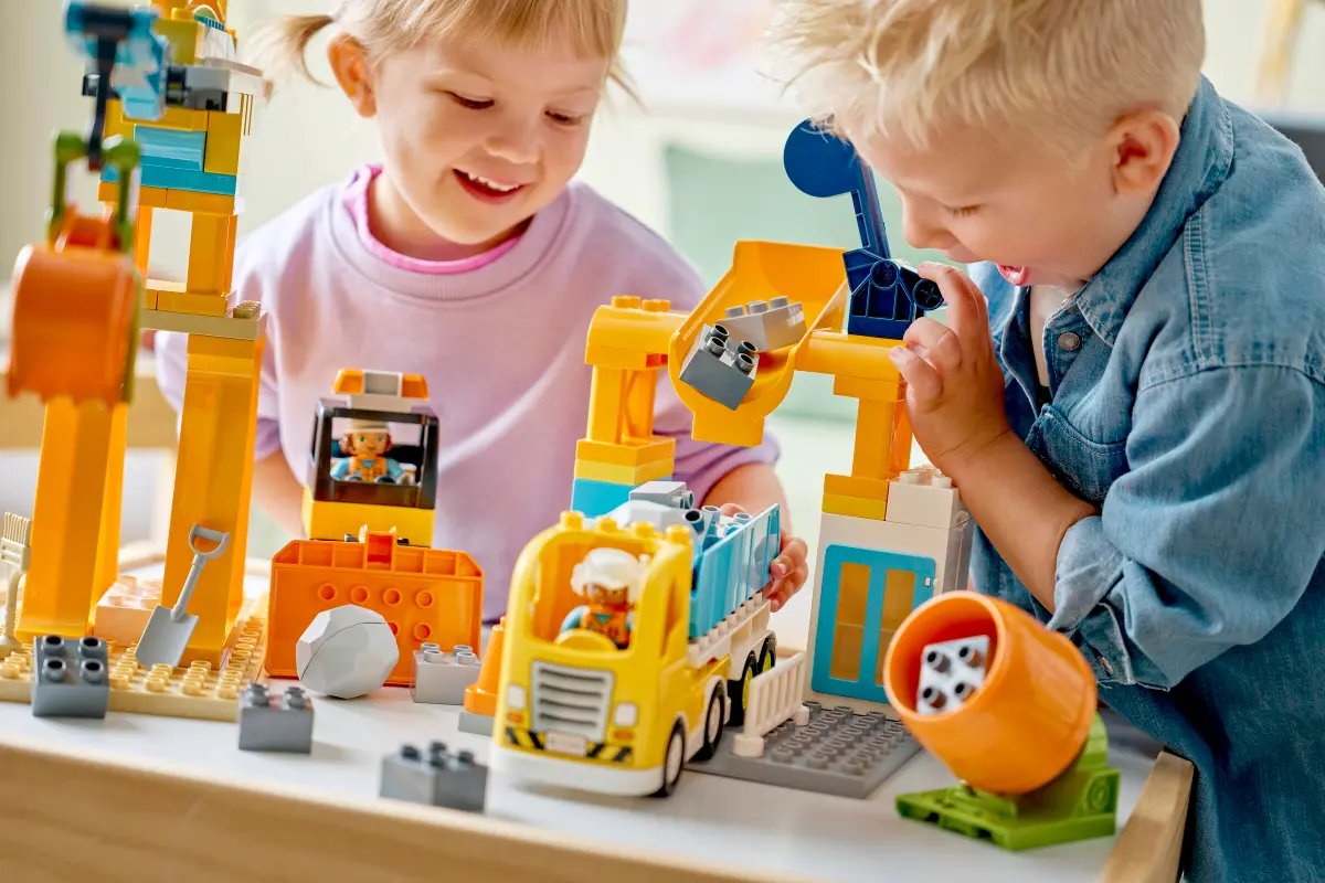 Lego Duplo 3 in 1 Construction Site and Vehicles - 10476 - Image 8