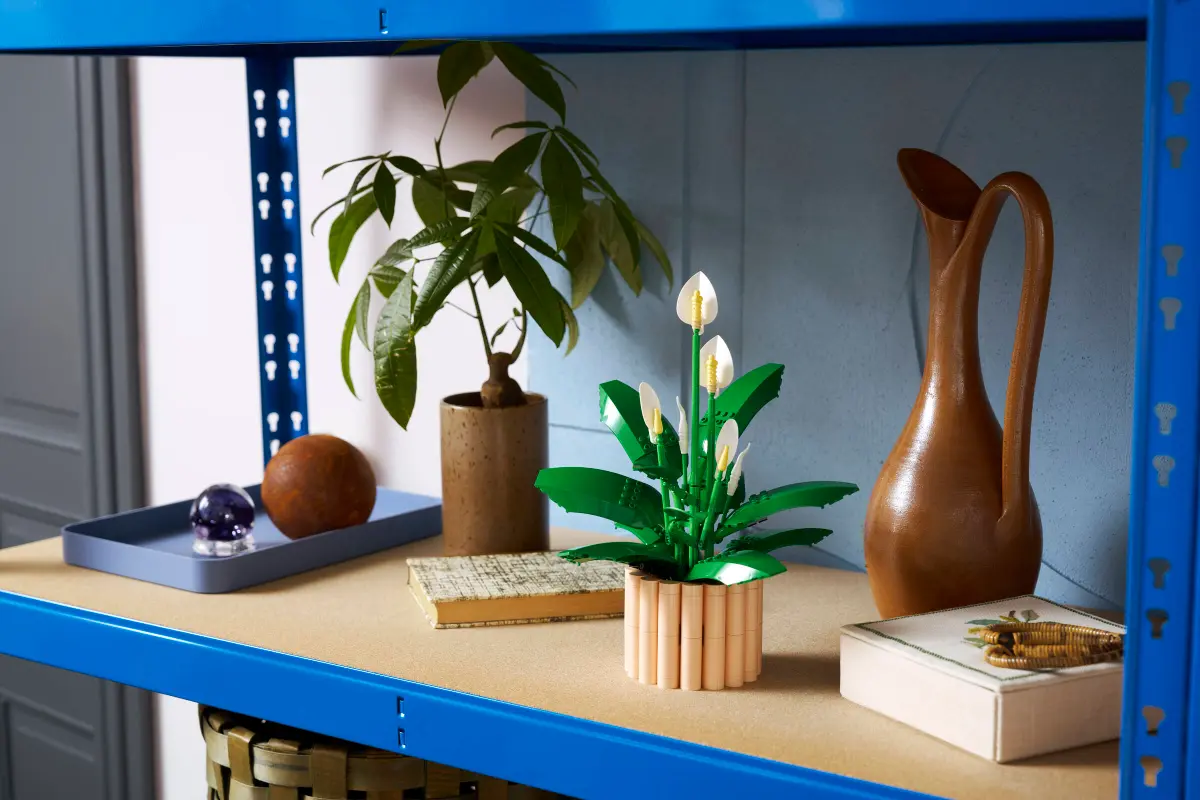 Lego Botanicals Peace Lily - 11504 - Image 4