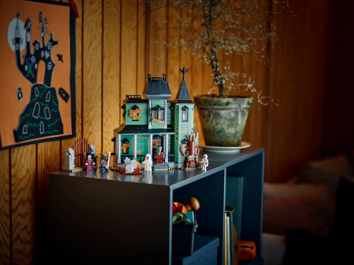 Lego Creator Haunted Mansion - 31167 - Image 8