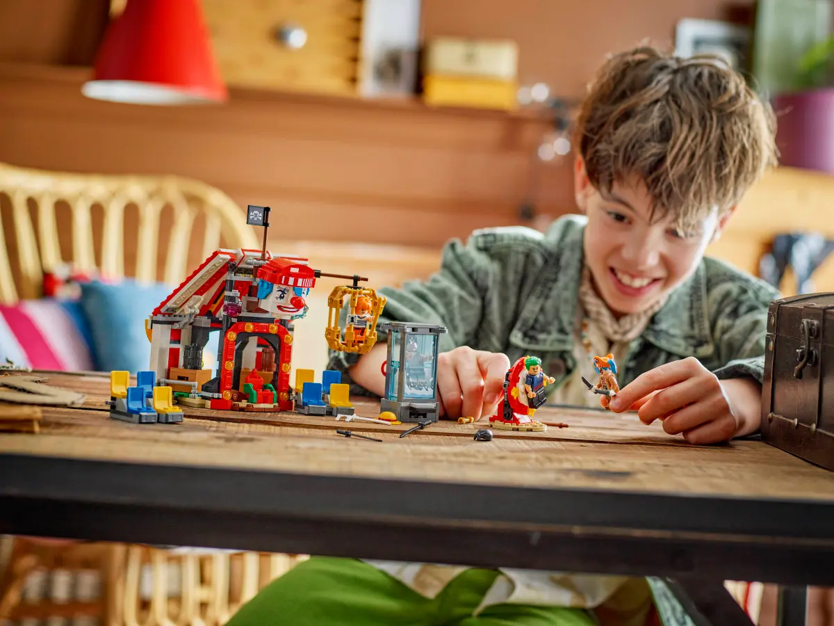 Lego One Piece Buggy the Clown's Circus Tent - 75637 - Image 7