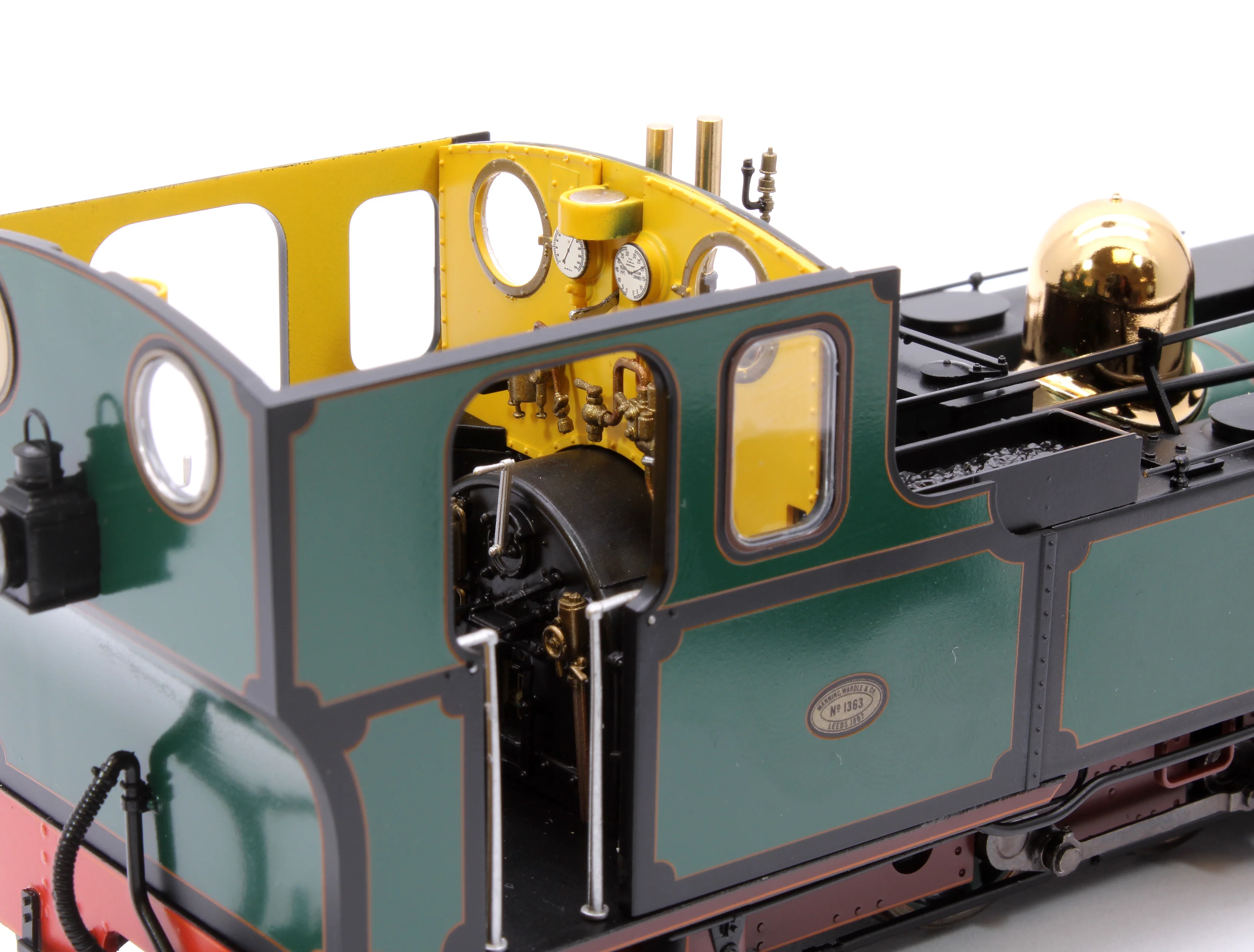 LHT-7NS-003S Lynton & Barnstaple Manning Wardle 2-6-2 TAW Lynton & Barnstaple Livery 1913-1924 (Late Cab) DCC Sound - Image 11