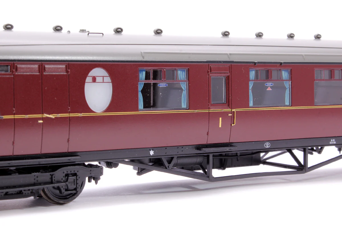 LNER Thompson Brake Composite Corridor BR Maroon No. E1193E - Image 6