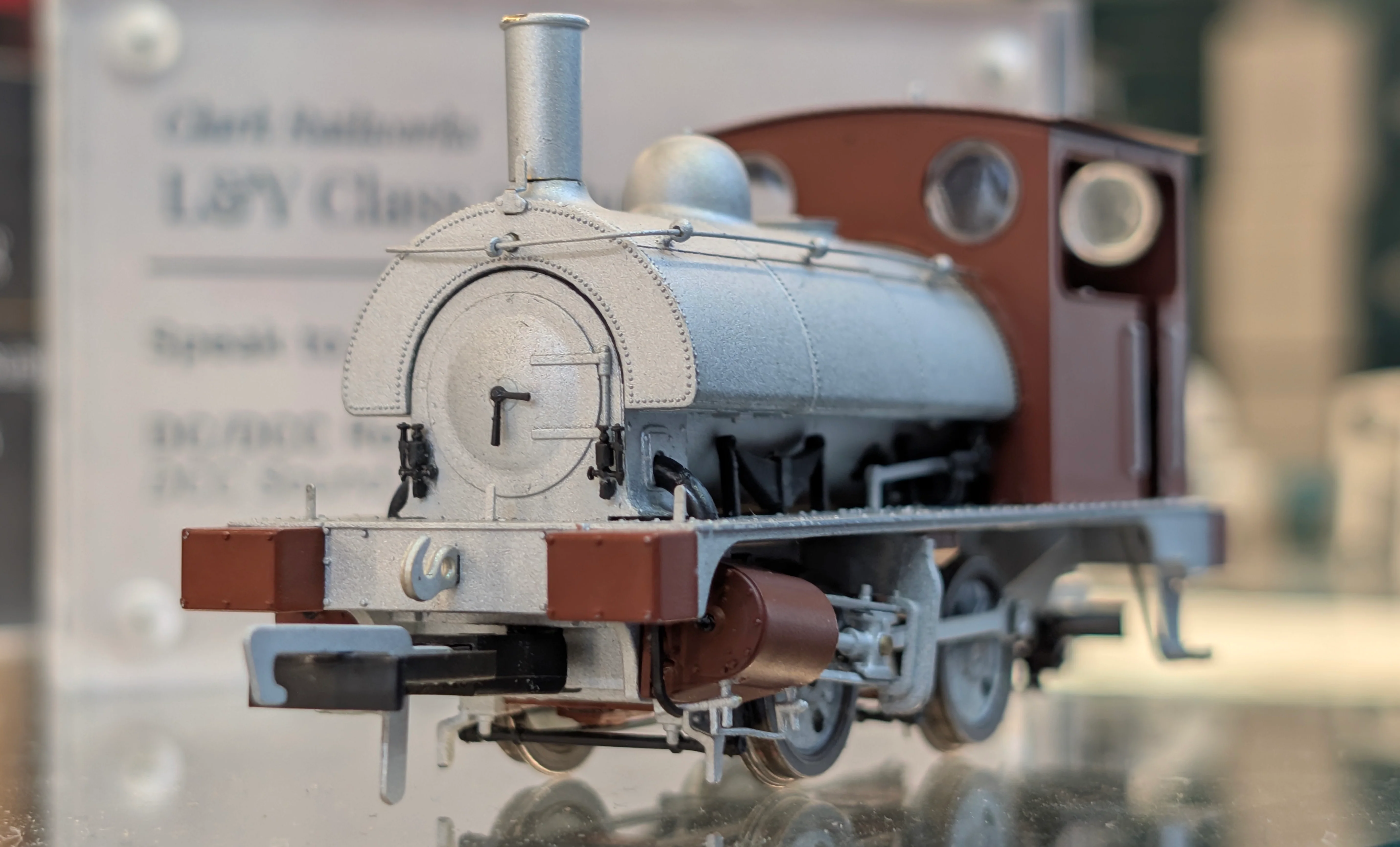 C1022S LYR 'Pug' 0-4-0ST "Weston" ICI Widnes 'Old World' Blue Steam Locomotive - DCC Sound - Image 5