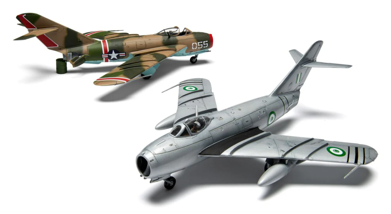 A03091A Mikoyan-Gurevich MiG-17F 'Fresco' Model Kit - Image 8