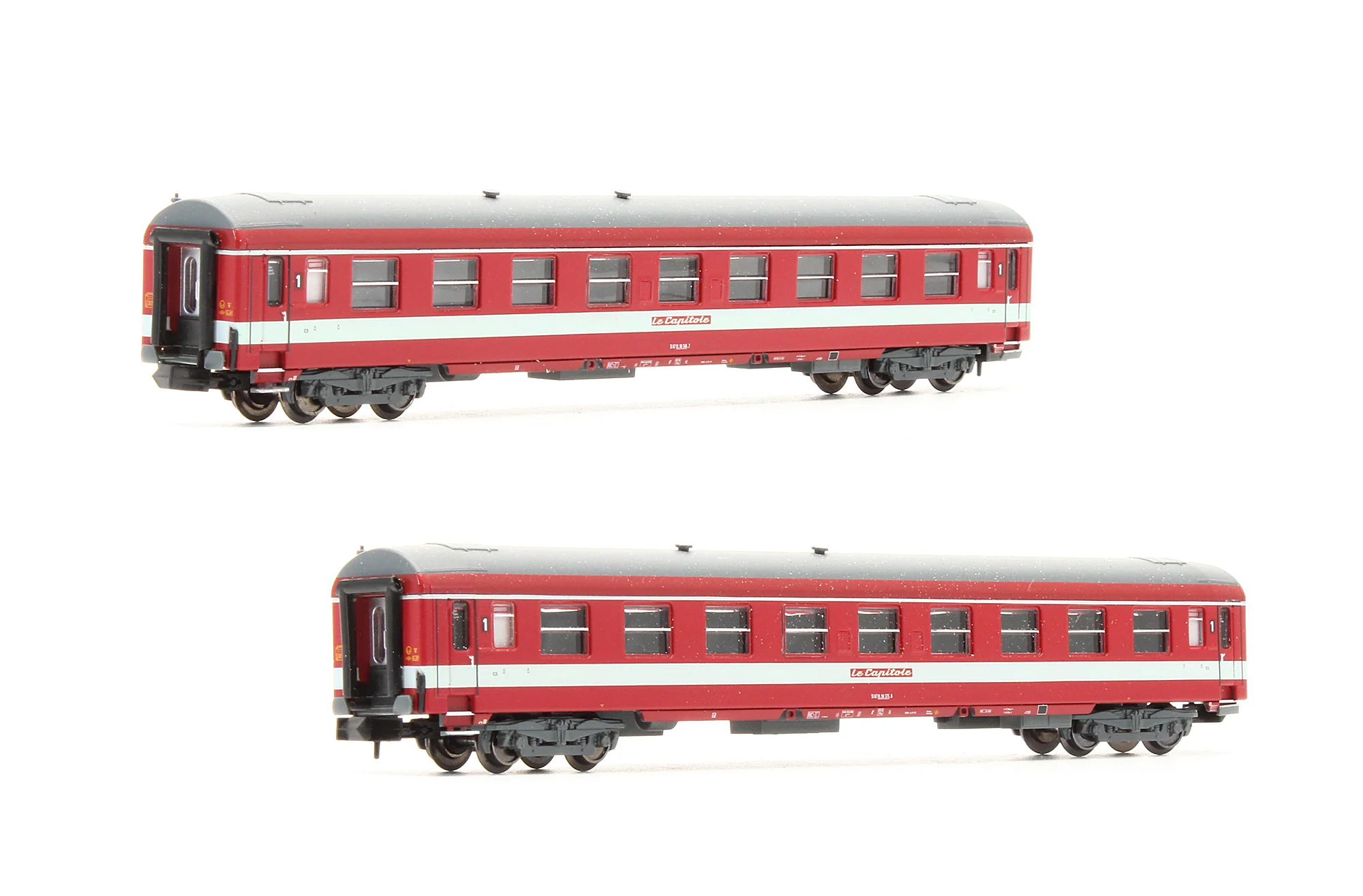 Pre-Owned Add On 'Le Capitole' Express Train Passenger 2 Car Set