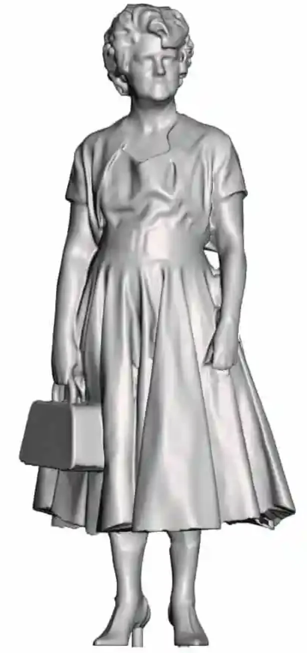 O Gauge - Town & Country - 1950s Lady