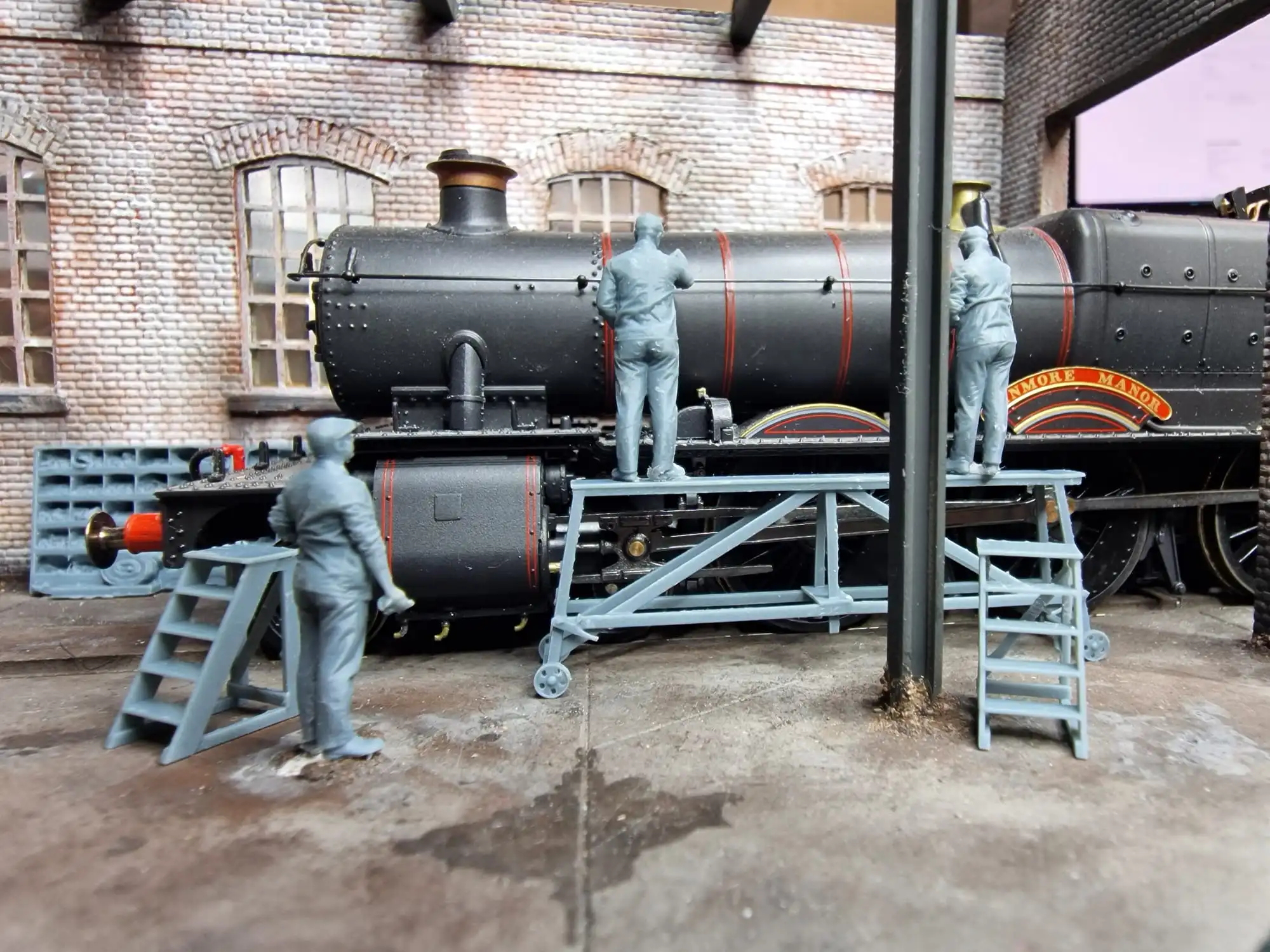 O Gauge - Detailing - Cleaners Trestle - Image 2