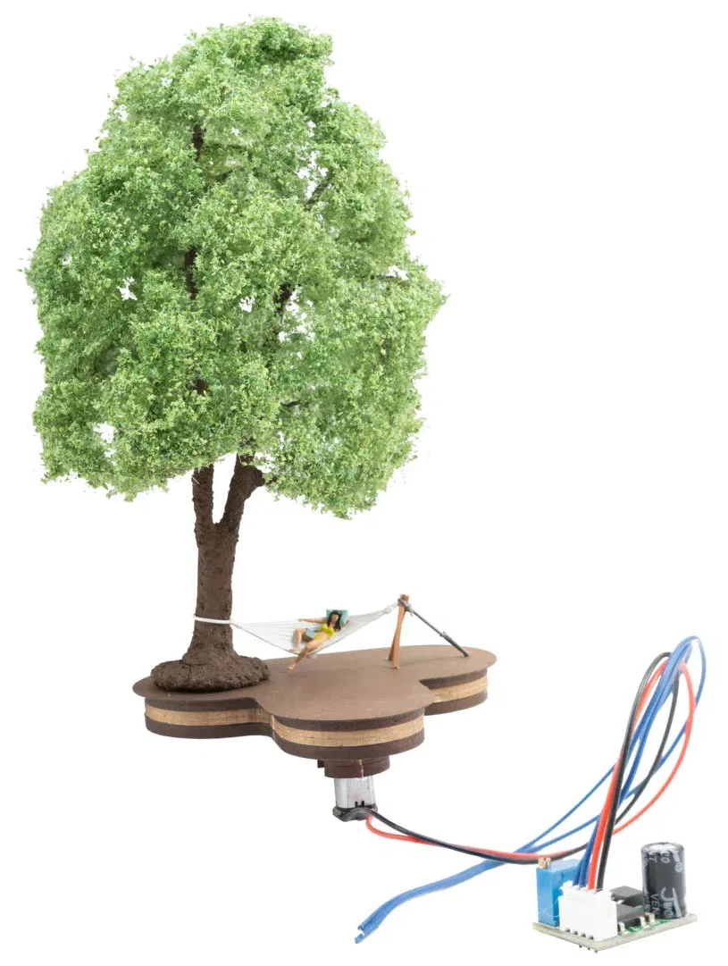 Micro-Motion 16cm Tree with Sleeping Woman on Hammock - Image 2