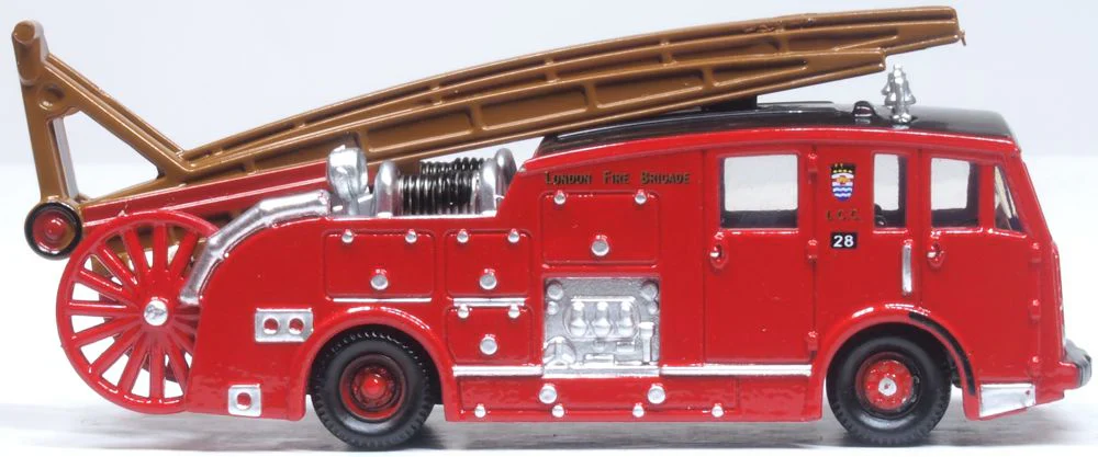 120DEN001 Dennis F12 Pump Escape London Fire Brigade - Image 4