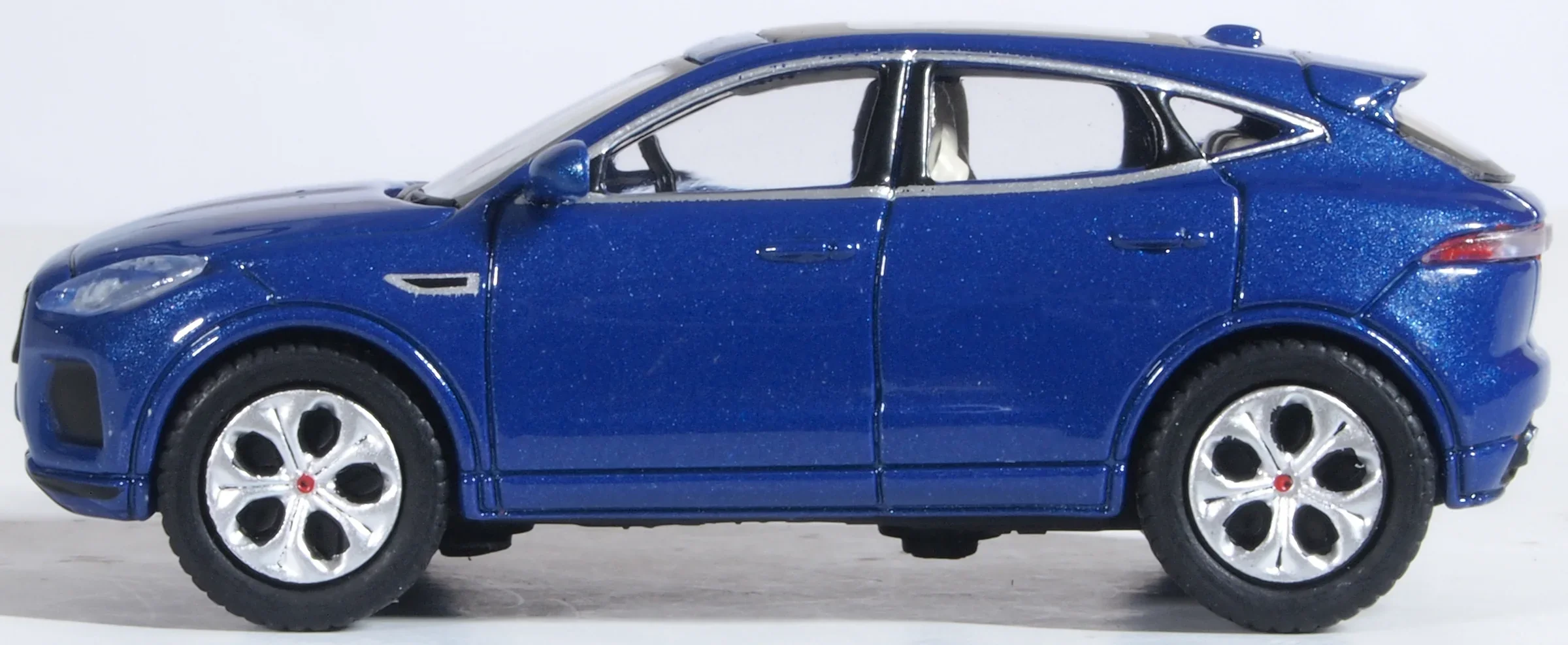 76JEP001 Jaguar E Pace Caesium Blue - Image 3
