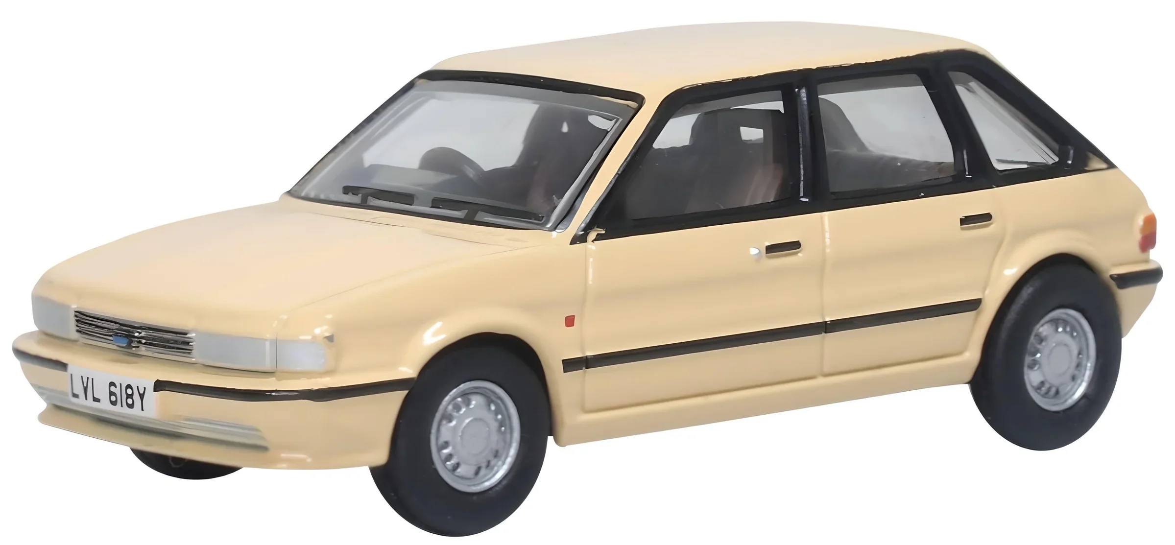76MST002 Austin Maestro Rattan Beige