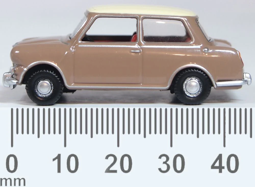 76RE001 Riley Elf MkIII Arianca Beige/Pale Ivory - Image 6