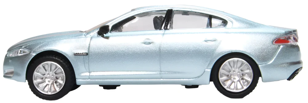 76XF006 Jaguar XF Crystal Blue - Image 2