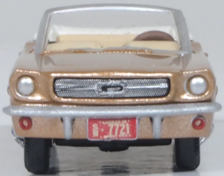 1965 Ford Mustang Convertible Prairie Bronze - Image 2