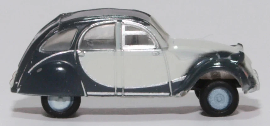 Citroen 2CV Charleston Two Tone Grey - Image 4