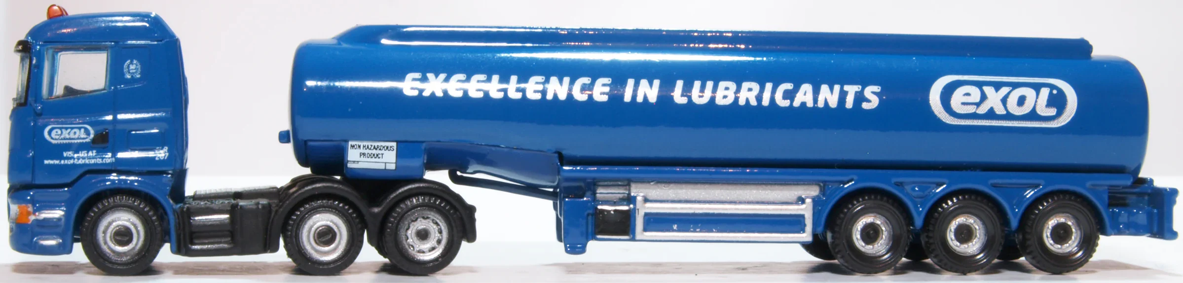 NSHL04TK Scania Highline Tanker Exol - Image 4