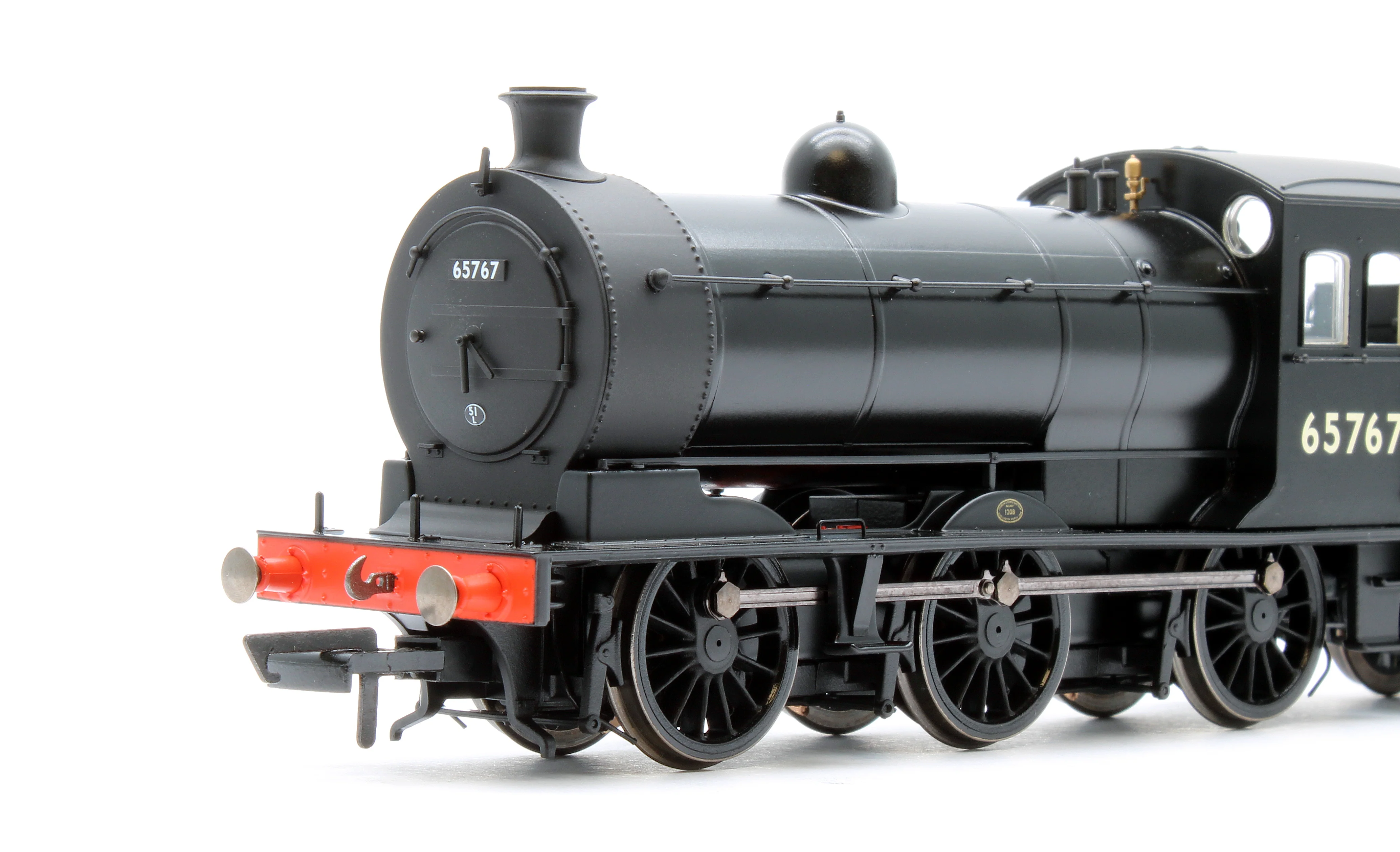 OR76J26002XS Class J26 BR Black (Early) 0-6-0 Steam Locomotive No.65767 - DCC Sound - Image 6