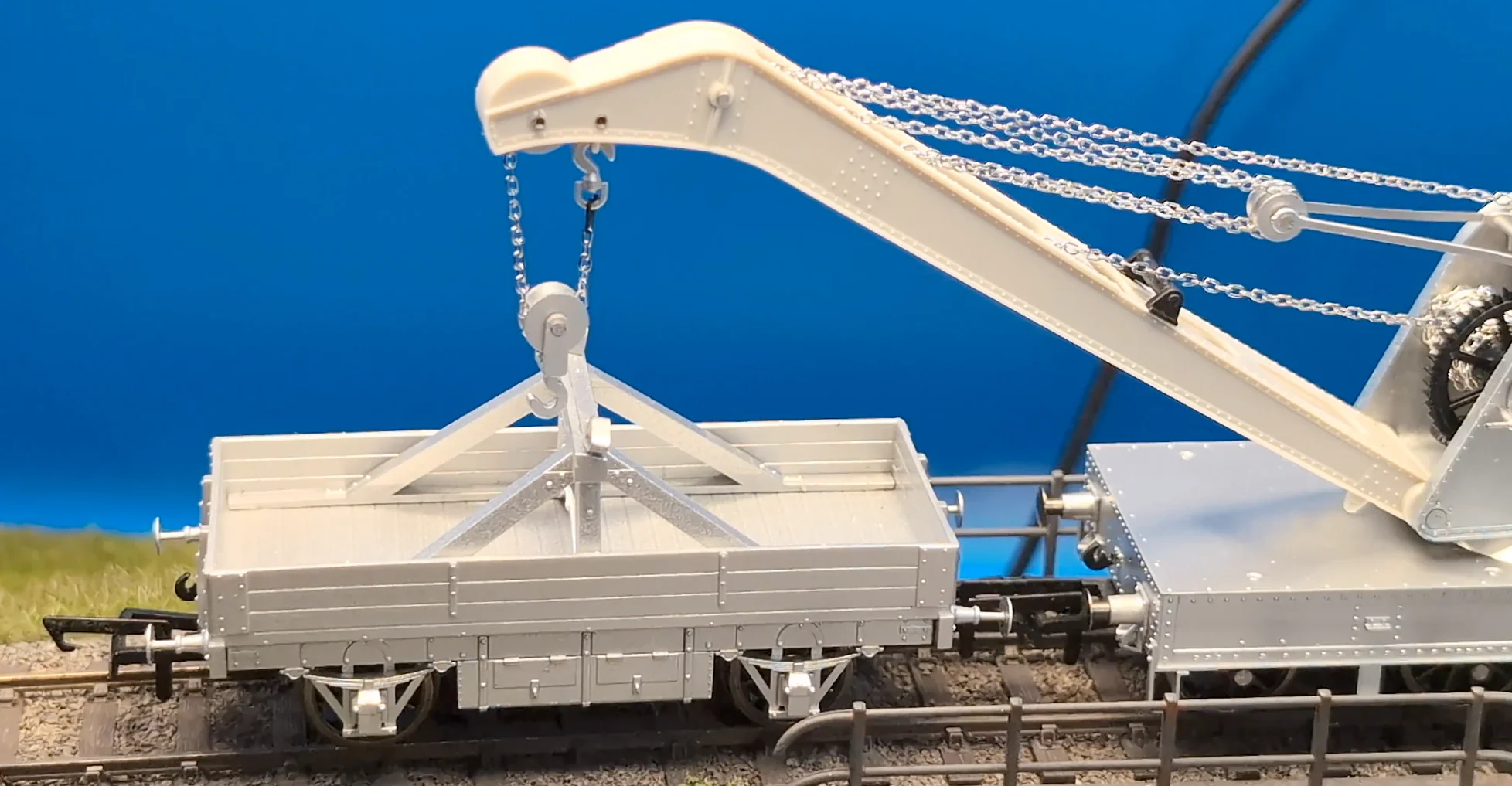 OR76SCS2001 Standard Cowans Sheldon 15T Crane BR Stewarts Lane DS316 - Image 3