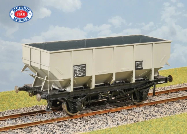 PS104 BR 21 Ton Coal Hopper 1/146