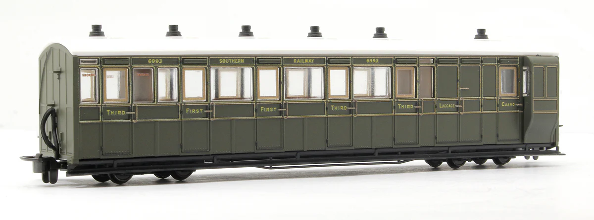 Peco GR-421B Brake Composite SR Livery no.6993