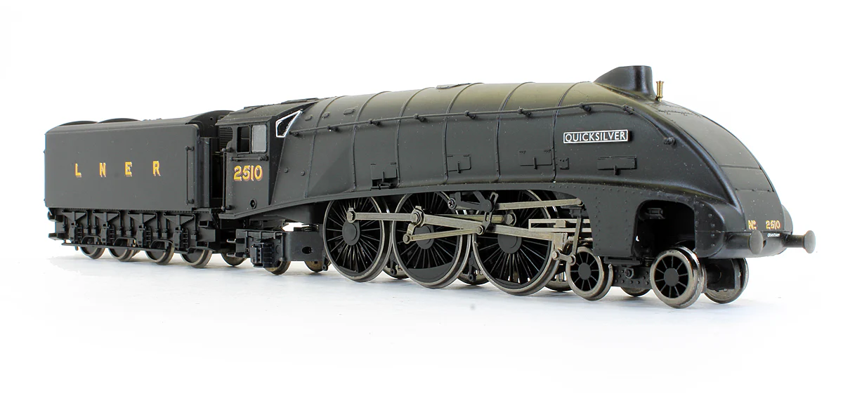 Pre-Owned 31-962X A4 2510 'Quicksilver' LNER Black Steam Locomotive (Limited Edition) - Image 2