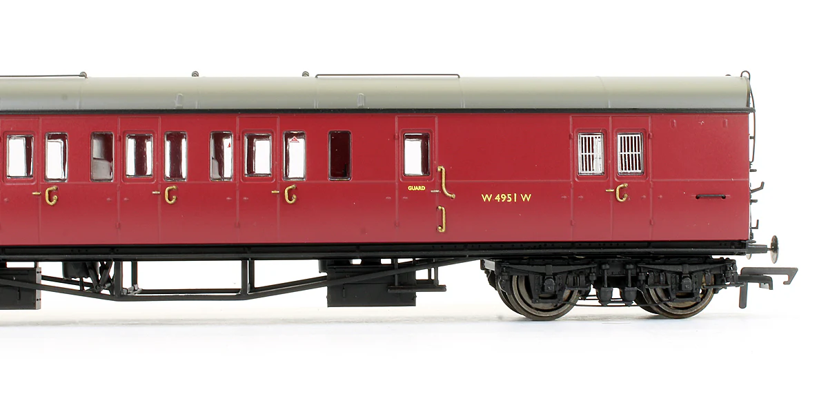 Pre-Owned BR Collett Suburban Brake 3rd (RH) Coach 'W4951W' - Image 3