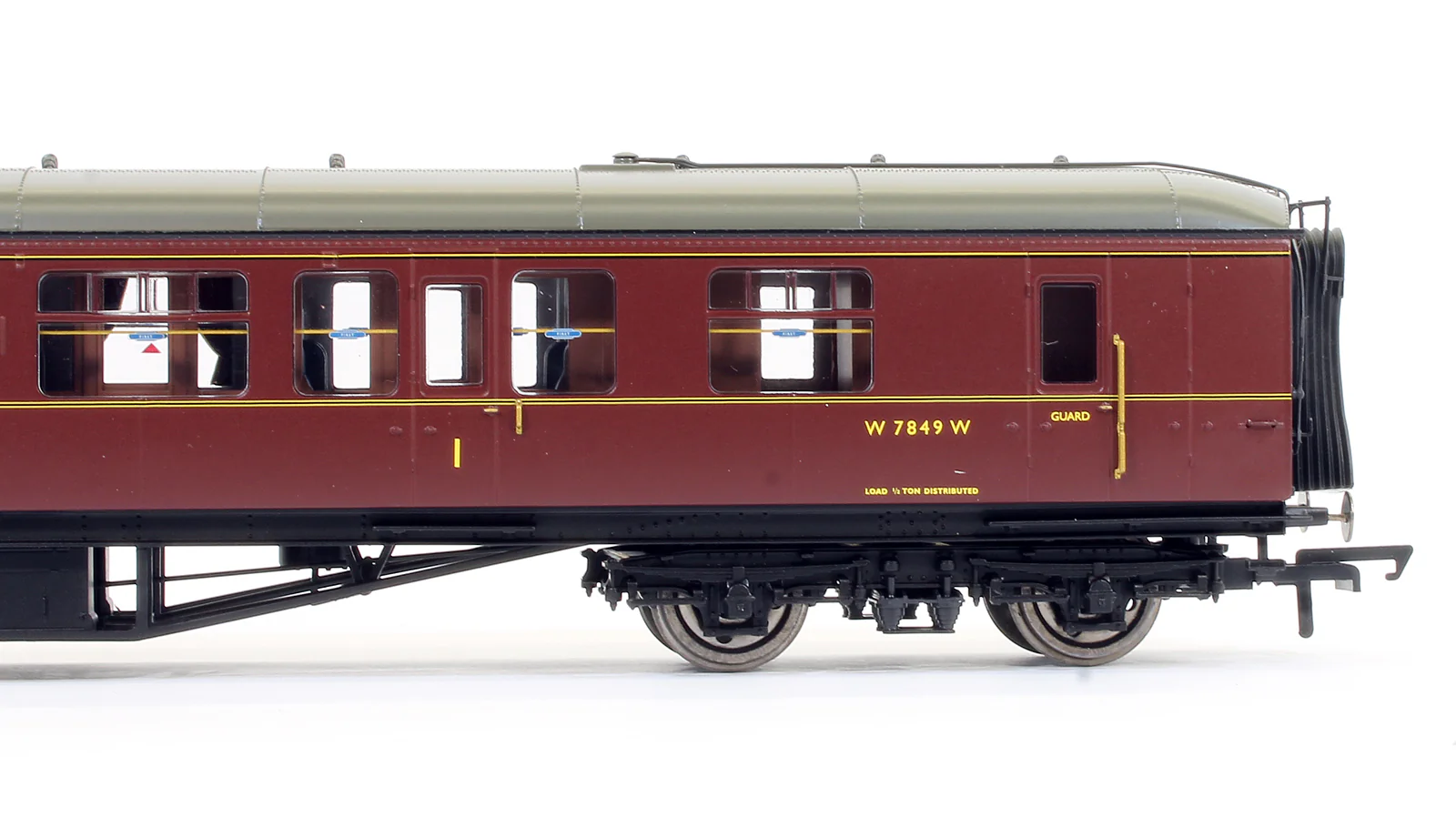 Pre-Owned BR Maroon Hawksworth Composite Brake Coach 'W7849W' - Image 3