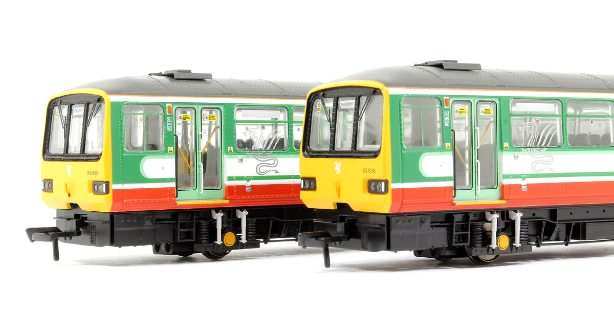 Pre-Owned Class 143 2-Car DMU 143606 Valley Lines - Image 8