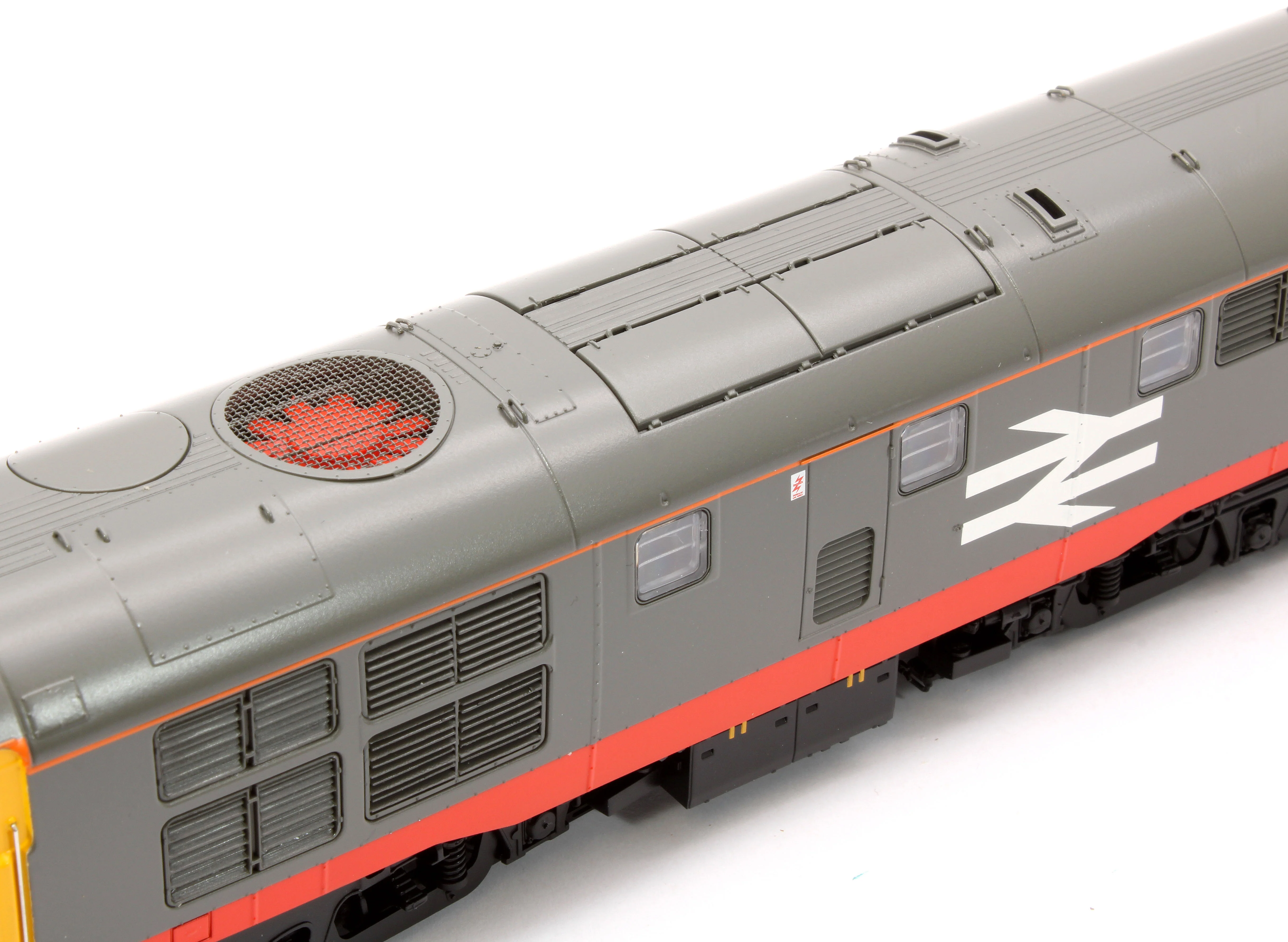 35-821A Class 31/1 Refurbished 31149 BR Railfreight (Red Stripe) Diesel Locomotive - Image 11