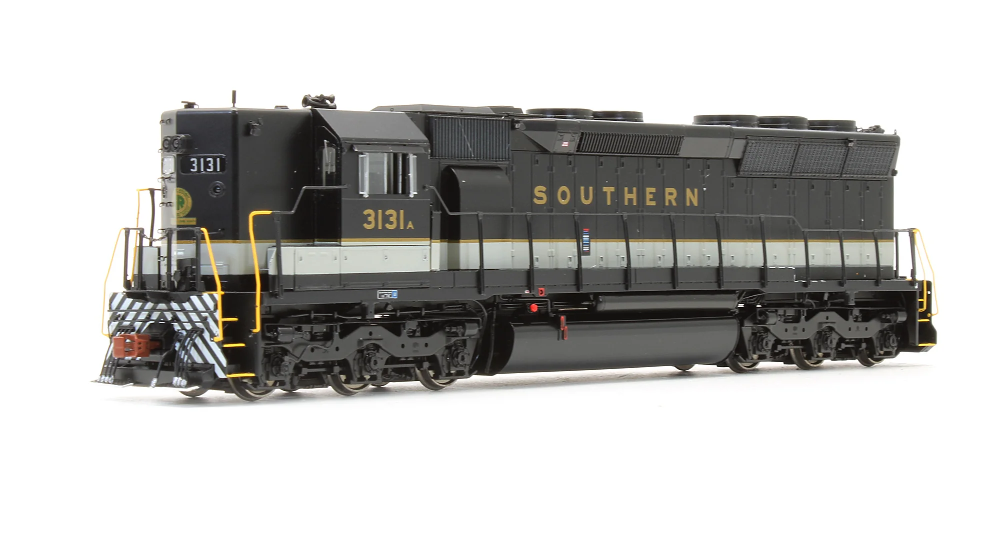 SXT32928 Pre-Owned EMD SD45 Phase IIa2 Early / Mid - 1970's Diesel Locomotive Southern - Road #3131 - DCC Sound - Image 2