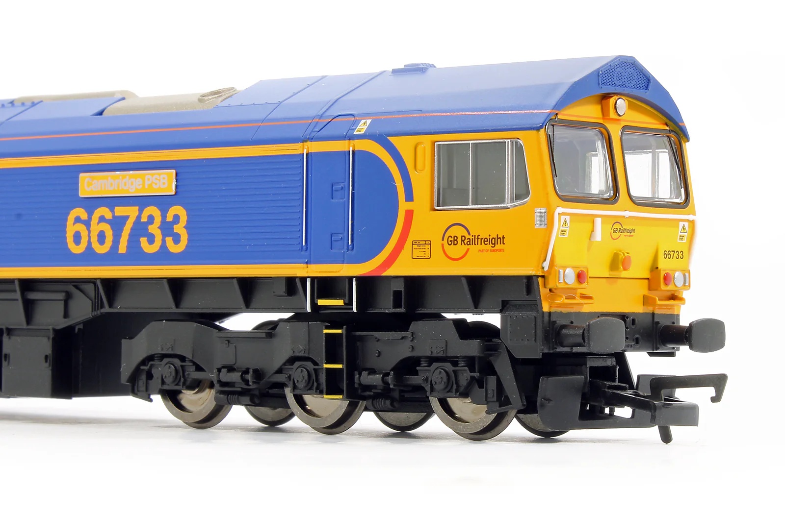 Pre-Owned R3916 GBRf Co-Co Class 66733 'Cambridge PSB' Diesel Locomotive - Image 4