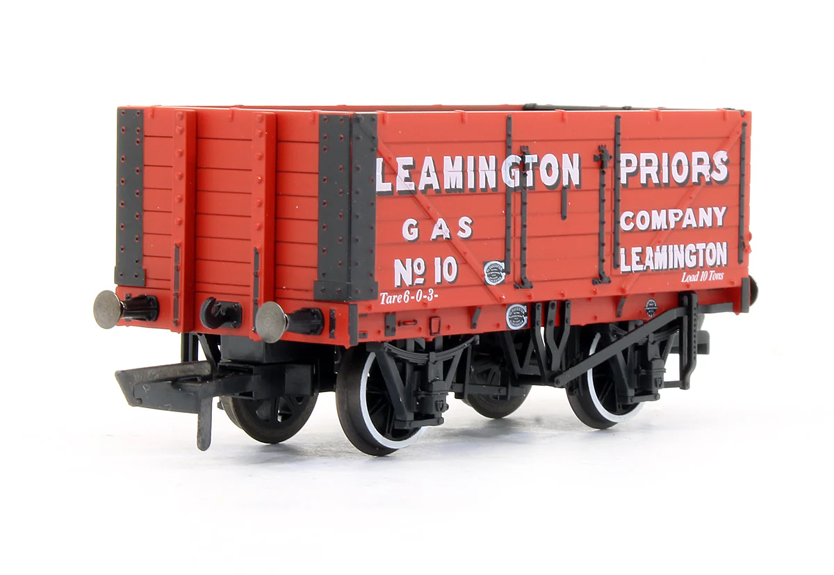 Pre-Owned OR76MW7002 'Leamington Priors Gas' 7 Plank Wagon No.10