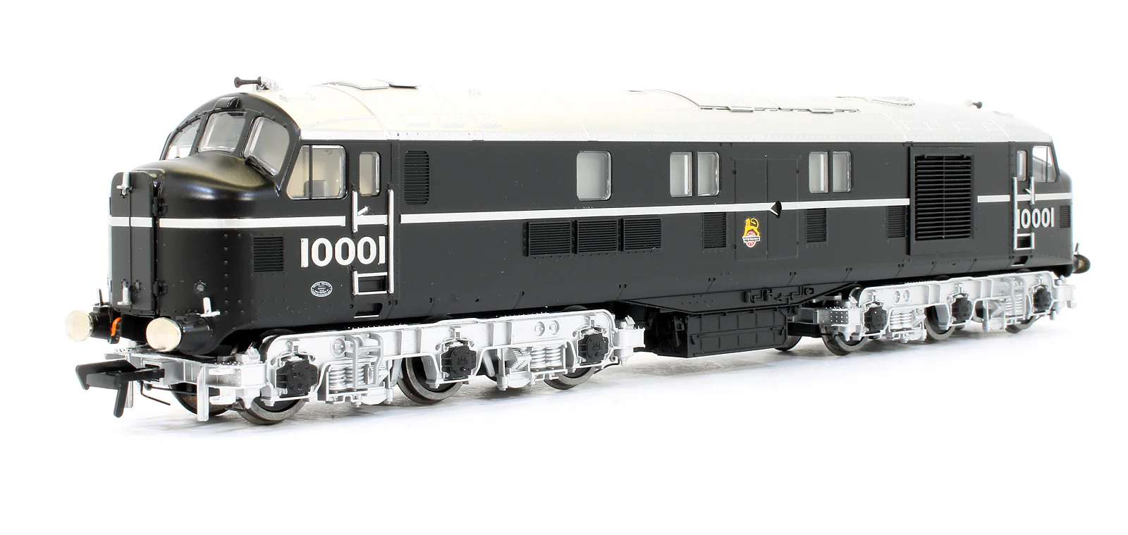 Pre-Owned LMS 10001 BR Black & Chrome Early Emblem Diesel Locomotive (Exclusive Edition) - DCC Fitted - Image 2