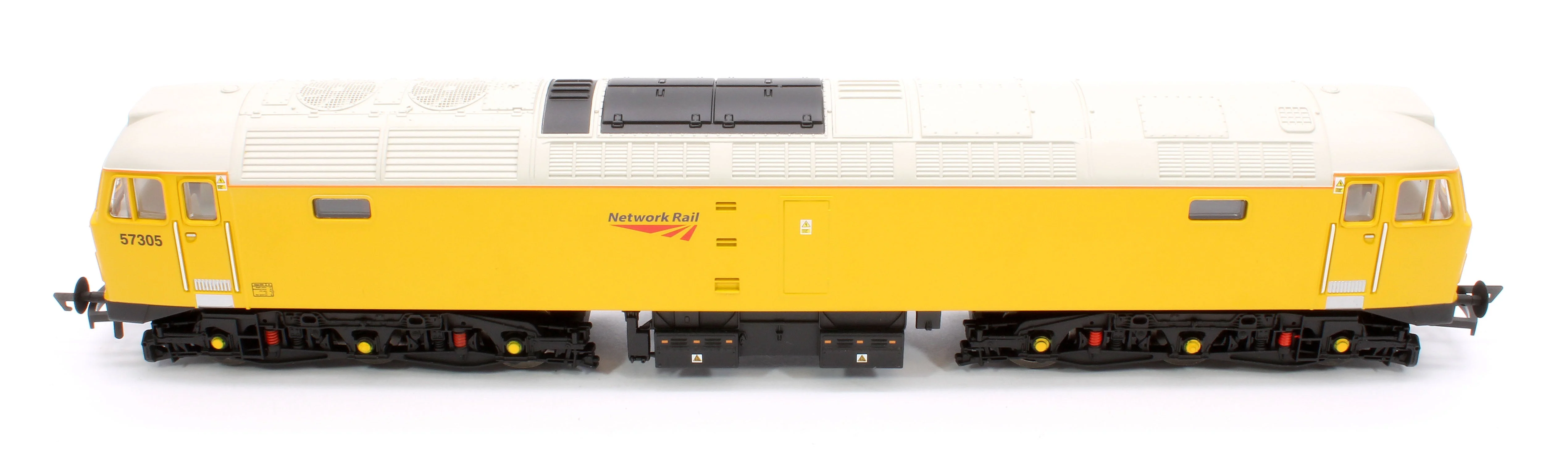Pre-Owned R30043 RailRoad Class 57 Co-Co 57305 Network Rail Diesel Locomotive - Image 11
