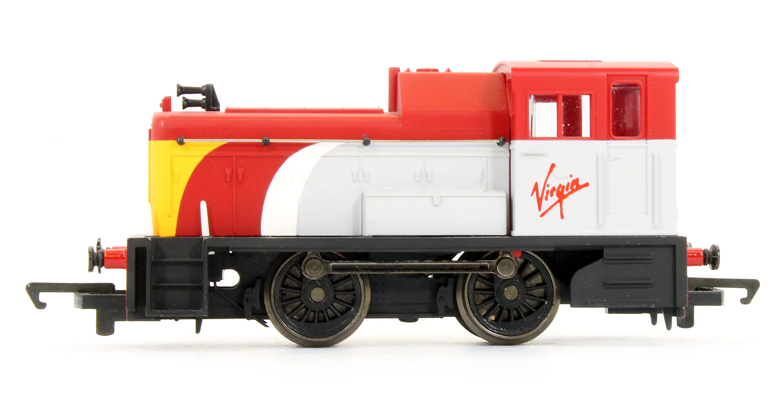 Pre-Owned R2375 Virgin 0-4-0 Diesel Class 06 Mechanical Shunter - Image 4