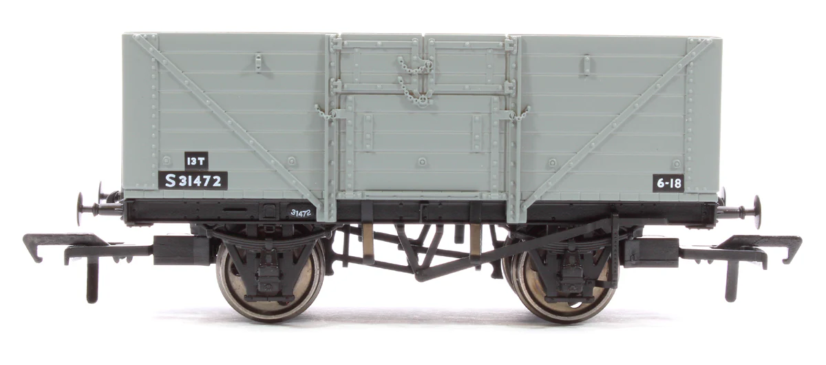 Southern Railway 8 Plank Open Wagon D1379 No.S31472, BR Grey - Image 2