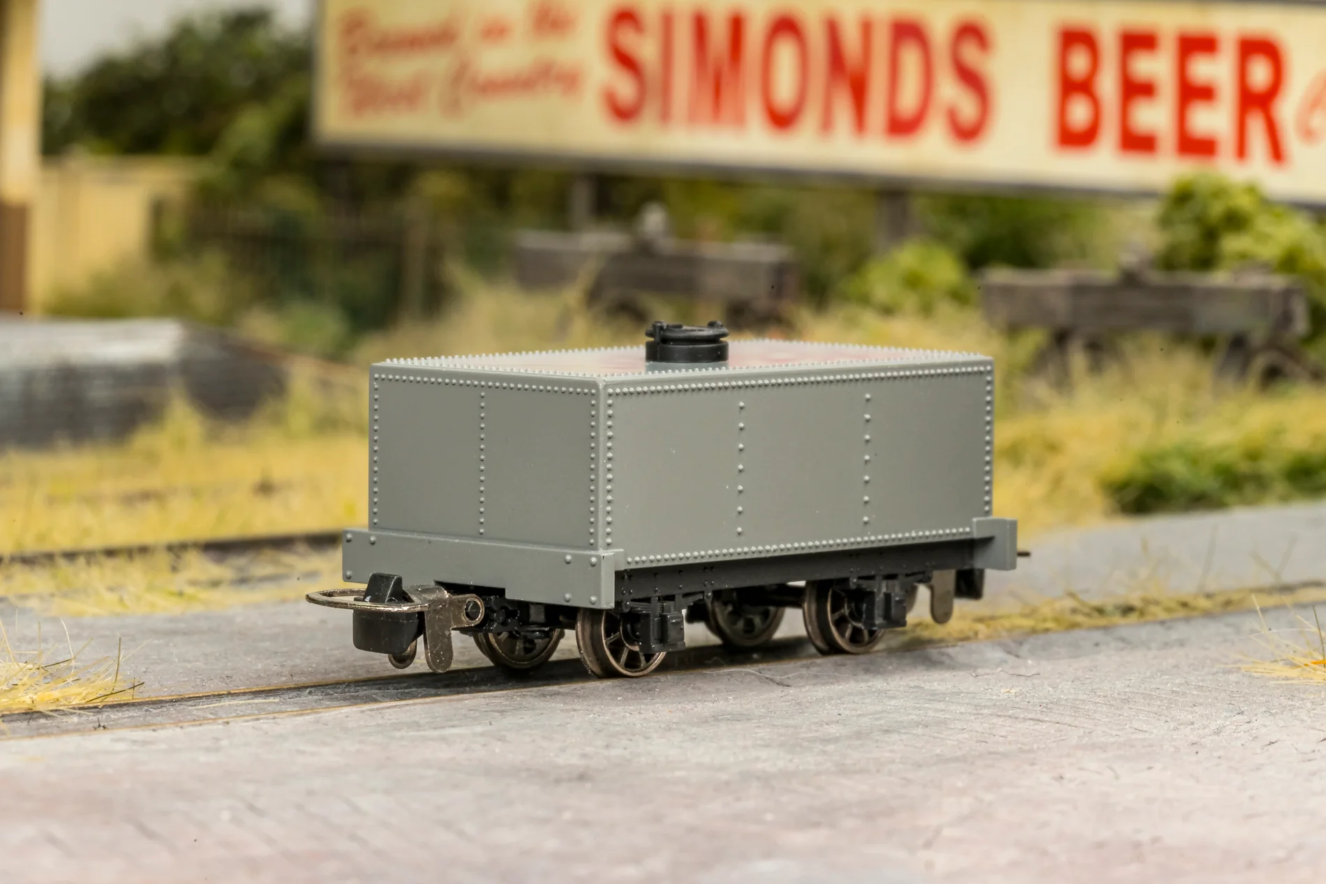 833101 Rectangular Tank - Plain Black No. 20 - Image 3
