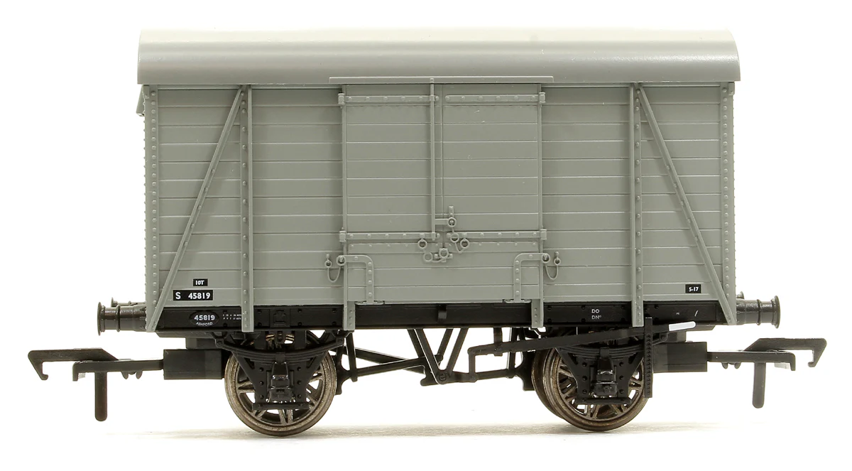 SECR Dia. 1426 Covered Van No. S45819, BR grey - Image 3