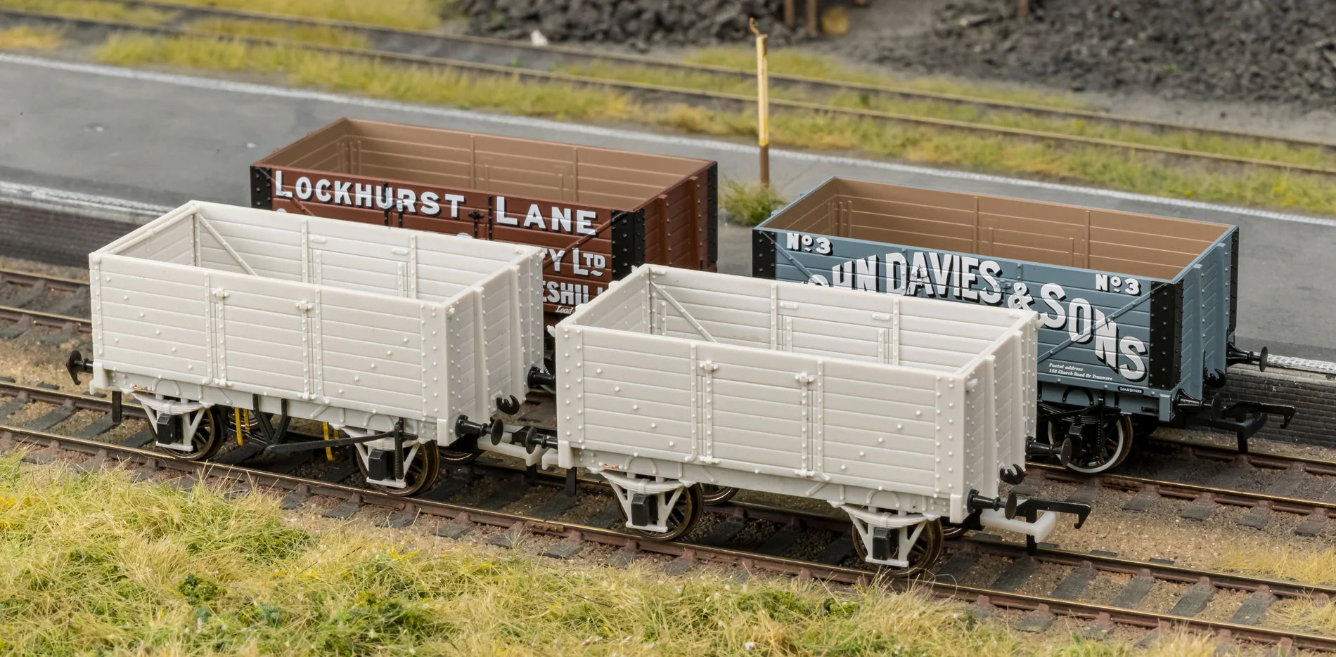 967810 RCH 1907 Spec Open Wagon E. H. Swift No. 9 7-plank wagon with side and end doors - Image 5