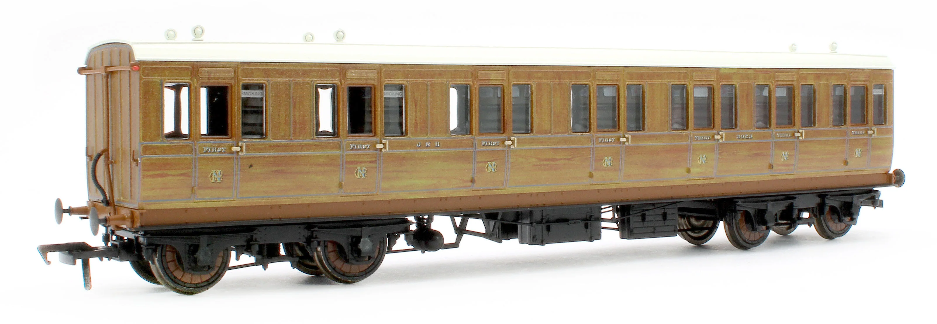 978021 48' GNR ‘Evolution’ Bogie Coach Non-Corridor Carriage No.3156, No.3067 & No.3923 3-Pack - Image 11