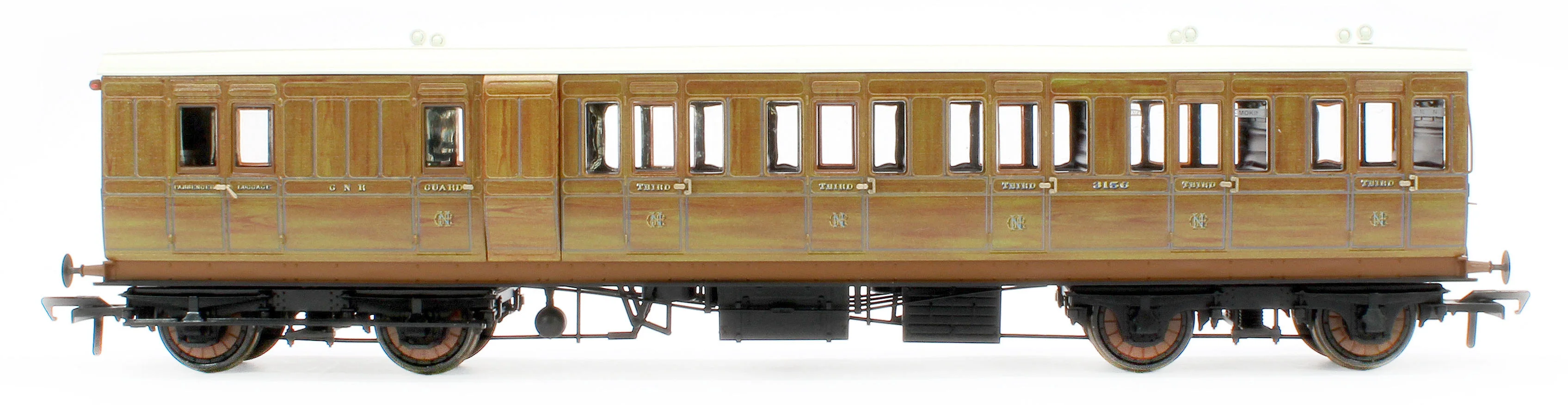 978021 48' GNR ‘Evolution’ Bogie Coach Non-Corridor Carriage No.3156, No.3067 & No.3923 3-Pack - Image 4