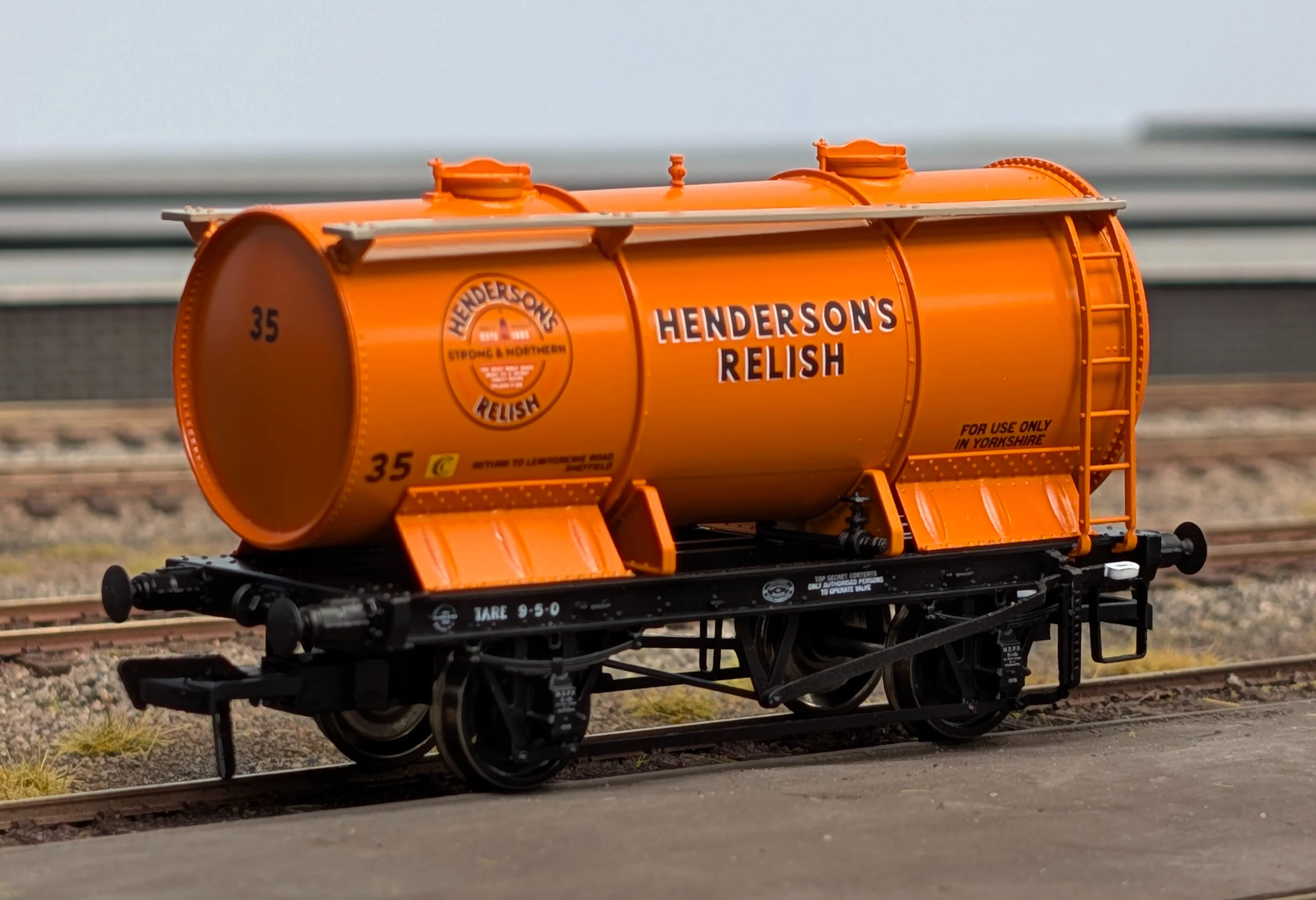 Chemical Tank Wagon - Arthur Brown and Co Ltd No.922 - Image 6
