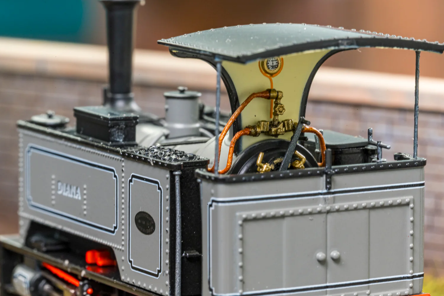 Sirdar Class 0-4-0 Kerr, Stuart & Co. Long-Tank 'Diana’ Lined Grey (As Preserved) Steam Locomotive - DCC Fitted - Image 7