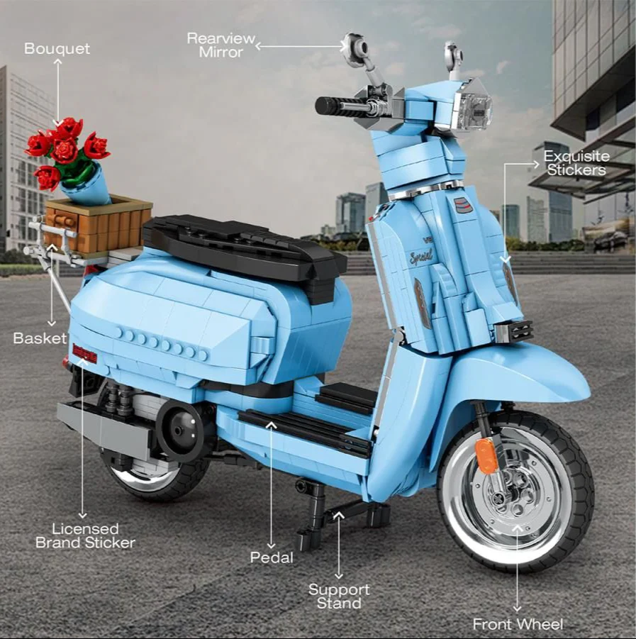 Lambretta Scooter Sky Blue 1169pc Construction Set - Image 3